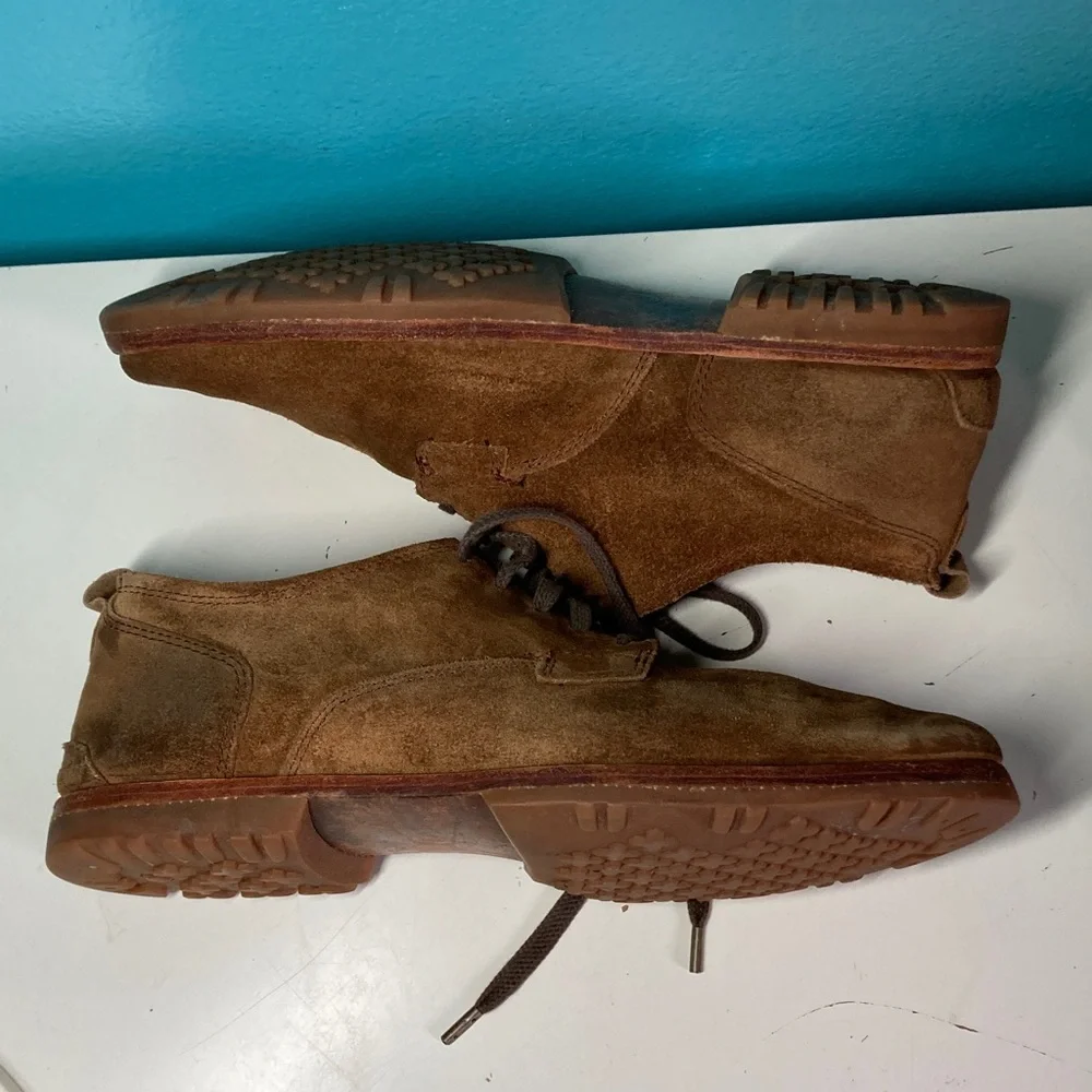 Timberland Boot Company Mens Size 9 Brown Suede Lace Up Oxfords